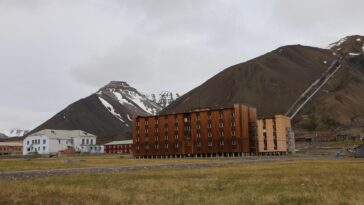 L'hiver de l'Arctique atteint le point de fusion: les scientifiques sont témoins de dégel dramatique à Svalbard