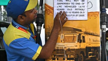 La capitale indienne interdit le carburant pour les vieilles voitures en offre anti-pollution