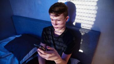 Le langage codé de génération Alpha rend l'intimidation en ligne difficile à détecter