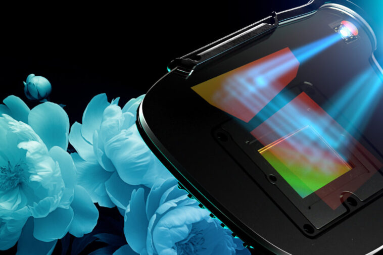 Le nouveau casque 3D utilise des hologrammes et des IA pour créer des visuels de réalité mixte réaliste