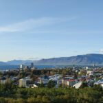 Le volcan du sud-ouest de l'Islande éclate, provoquant une évacuation de la ville et du spa géothermique