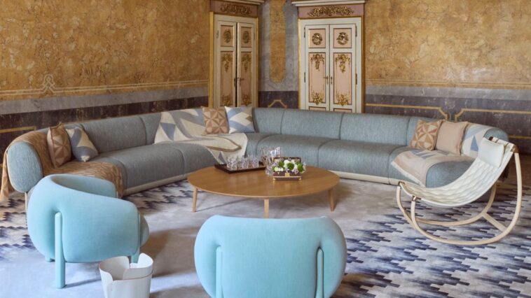 Les nouvelles collections de maisons de Louis Vuitton fonctionnent et la mode