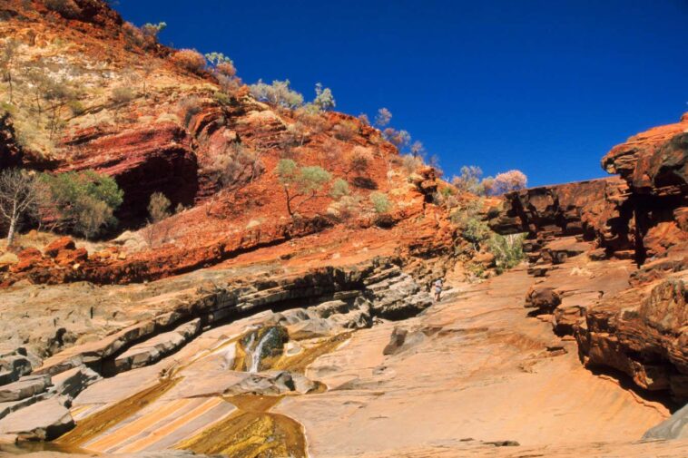 Les roches anciennes montrent les signes les plus précoces d'activité tectonique sur Terre