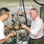 Les scientifiques développent un modèle pour prédire les réactions chimiques axées sur la force avec une plus grande précision