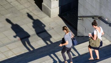 Marcher 7000 pas par jour semble être suffisant pour nous garder en bonne santé