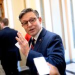 Mike Johnson ajourne les législateurs à une récréation précoce pour éviter de voter sur la libération du dossier d'Epstein Mike Johnson ajourne les législateurs à une récréation précoce pour éviter de voter sur la libération du dossier d'Epstein