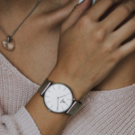 Montres de luxe : l’élégance féminine au poignet