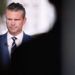 Pete Hegseth repose la vidéo de son pasteur critiquant le droit de vote d'une femme Pete Hegseth repose la vidéo de son pasteur critiquant le droit de vote d'une femme