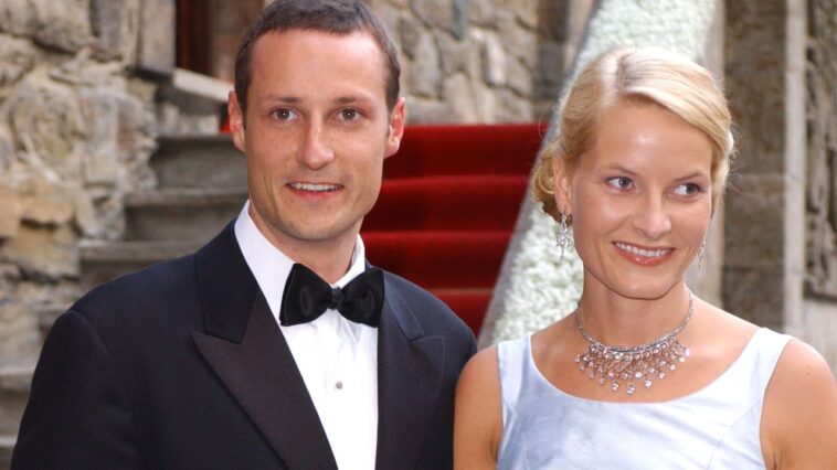 Princesse Mette-Marit de Norvège et le cadeau de mariage qu'elle porte rarement