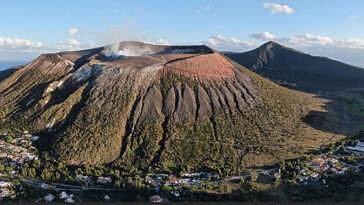 Cartographier le cœur des volcans quand ils se réveillent