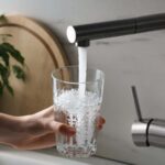 Ces équations centuriques prédisent le fluide qui coule - jusqu'à ce qu'ils ne