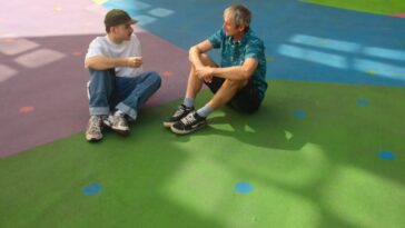 Garder au frais avec les couleurs - Vienne Museum peint l'asphalte pour combattre la chaleur