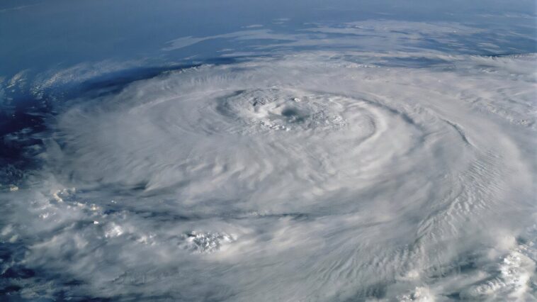 La mission du niveau de la mer NASA-ESA pourrait aider les prévisions des ouragans