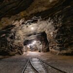 Les pays africains sont-ils conscients de leur propre richesse minérale? Le Ghana et le Rwanda offrent deux réponses très différentes