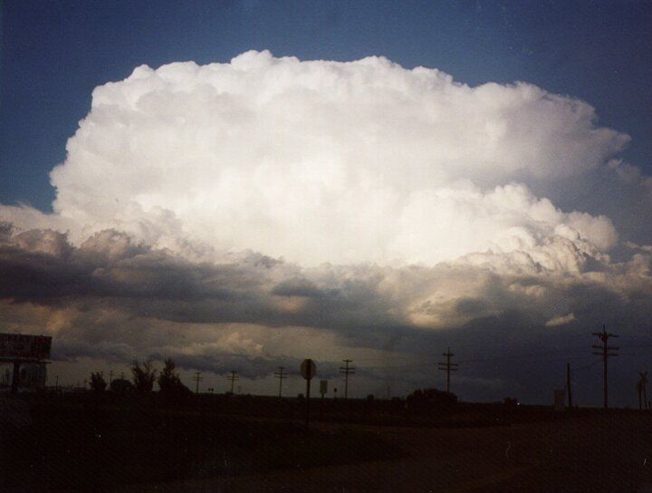 Les scientifiques suivent la foudre 'pollution' en temps réel en utilisant le satellite de la NASA