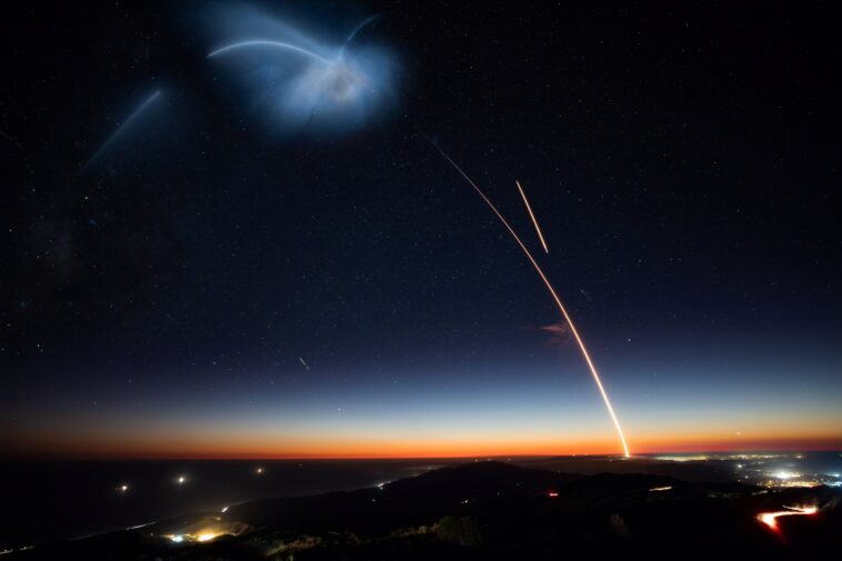 Lors de son cinquième essai, SpaceX gère le lancement du concurrent des satellites d'Amazon Lors de son cinquième essai, SpaceX gère le lancement du concurrent des satellites d'Amazon