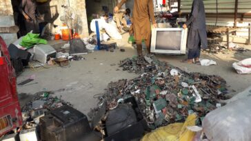 Recyclage informel des déchets électroniques au Pakistan: une crise environnementale cachée