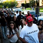 Turning Point USA renvoie ses conférenciers sur les campus universitaires