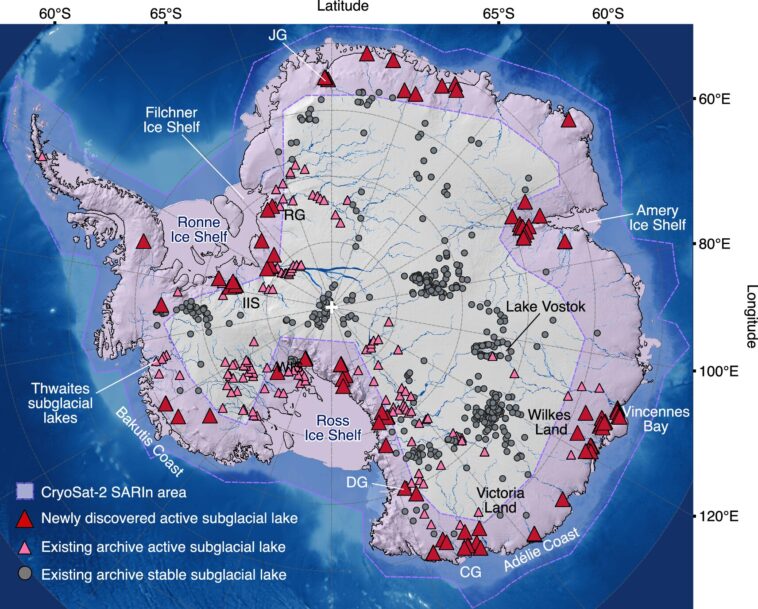 85 nouveaux lacs sous-glaciaires détectés en dessous de l'Antarctique