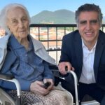 Supercentenarian María Branyas Morera, pictured with researcher Manel Esteller