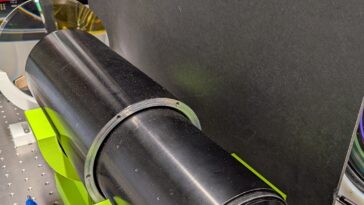 Le microscope innovant capture de grandes images à haute résolution d'échantillons incurvés dans un seul instantané