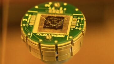 Les états magnétiques coexistants dans les matériaux 2D promettent des économies d'énergie majeures dans les puces de mémoire