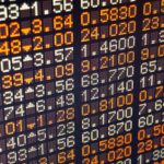 Electronic stok data board.