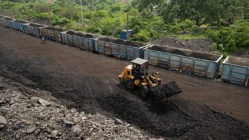 Les objectifs climatiques et les plans de combustibles fossiles ne s'additionnent pas, disent les experts