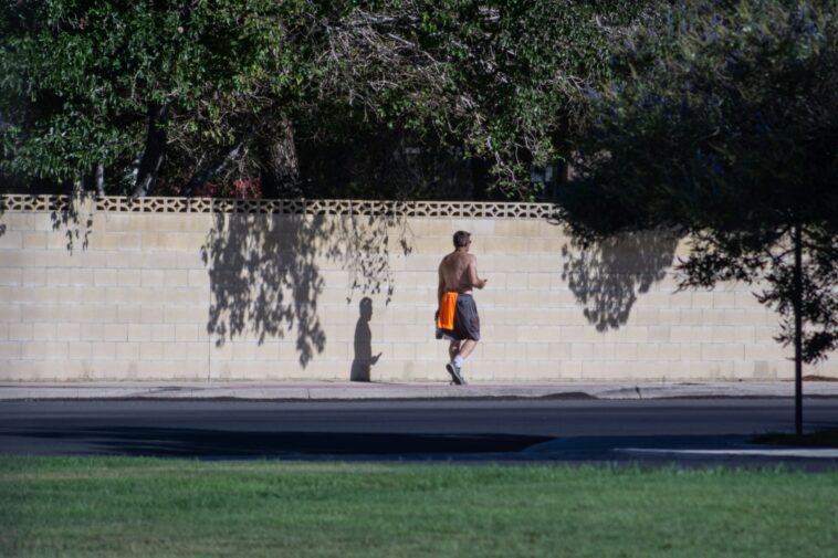 Les villes sont confrontées à un double problème: la chaleur extrême et la pollution de l'air signifient l'augmentation des événements météorologiques composés