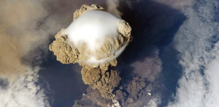 Les volcans peuvent nous aider à démêler l'évolution des humains - voici comment