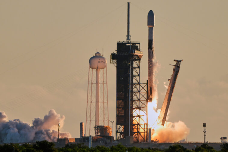 Un trio de satellites météorologiques spatiaux se déroulera ensemble pour étudier le côté violent du soleil