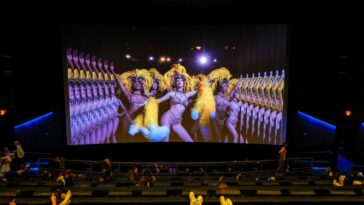 Taylor Swift recadre son héritage lors de la fête officielle d'une showgirl