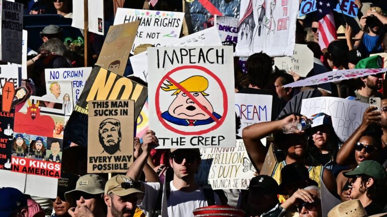 Fox taquine la réponse du « roi » de Trump après une participation record à aucun roi