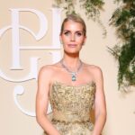 Lady Kitty Spencer vole la vedette avec un collier d'aigue-marine de 74,4 carats à Monte Carlo Lady Kitty Spencer vole la vedette avec un collier d'aigue-marine de 74,4 carats à Monte Carlo