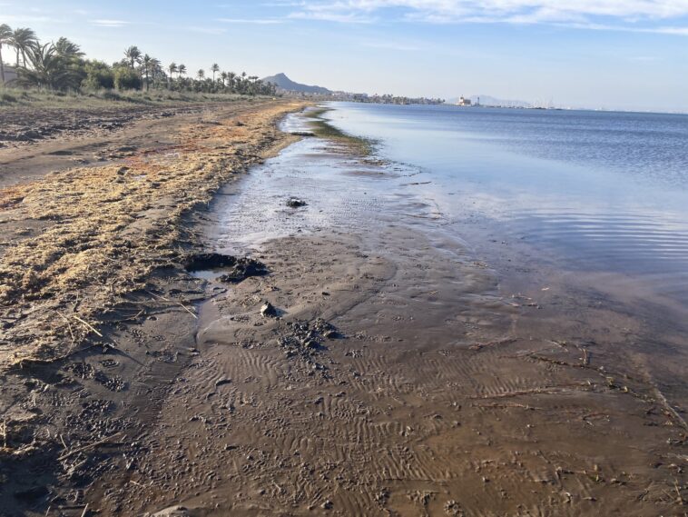 Des siècles d’exploitation minière transforment les lagons d’eau salée en réservoir de métaux toxiques Des siècles d’exploitation minière transforment les lagons d’eau salée en réservoir de métaux toxiques