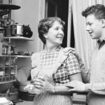 Épouses traditionnelles, déplacez-vous. "Les Trad Sons sont les nouveaux influenceurs de Homesteading".