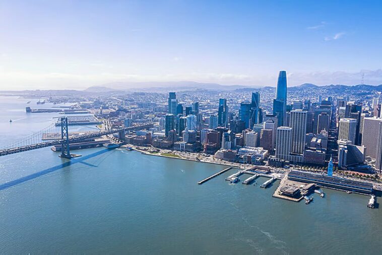 Inondations côtières dans la région de la baie: une nouvelle recherche illumine les stratégies d'adaptation