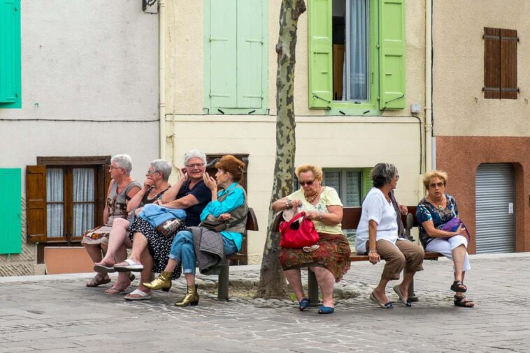 L'évolution peut expliquer pourquoi les femmes vivent plus longtemps que les hommes