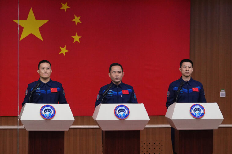 La Chine affirme qu'elle est en passe d'envoyer des astronautes sur la Lune d'ici 2030 avant la mission de la station spatiale La Chine affirme qu'elle est en passe d'envoyer des astronautes sur la Lune d'ici 2030 avant la mission de la station spatiale
