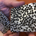 La mousse métallique composite supporte plus de 1 million de cycles de charge à 400 ° C et 600 ° C La mousse métallique composite supporte plus de 1 million de cycles de charge à 400 ° C et 600 ° C