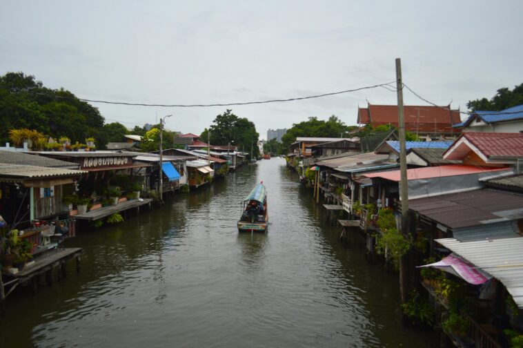 Les villageois thaïlandais ont déménagé quatre fois pour échapper à la montée du niveau de la mer : la vie en première ligne contre le changement climatique