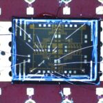 Preuve directe de l'effet tunnel universel Anyon dans un liquide chiral de Luttinger révélée dans une expérience en mode bord