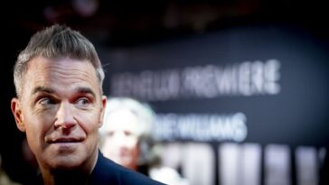 Robbie Williams dit qu'il souffre de «Inside Tourette»
