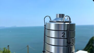 Soules de levure pathogène trouvées dans l'air urbain mais pas le long de la côte