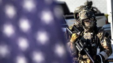 Trump appelle les démocrates le parti de «Satan» alors que les États bleus sont touchés par des coupes de financement, les déploiements de la Garde nationale