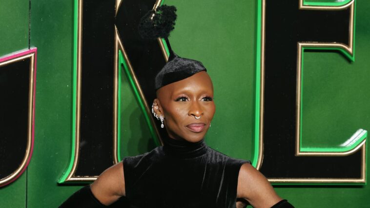 Cynthia Erivo retrouve son chapeau noir grâce à un fan