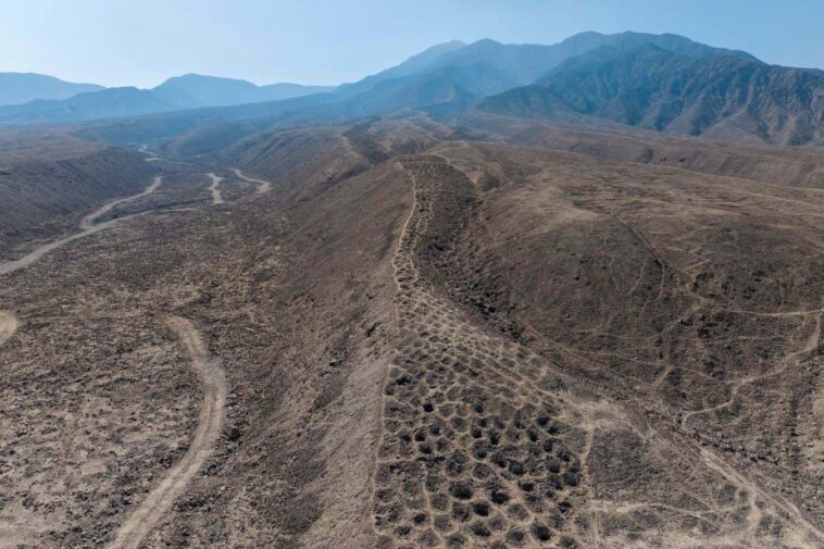 De mystérieux trous dans les montagnes andines pourraient être une feuille de calcul inca