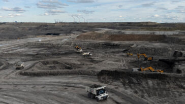 La Chine, premier pollueur de carbone au monde, est susceptible de dépasser ses objectifs climatiques. Est-ce que cela suffira ?