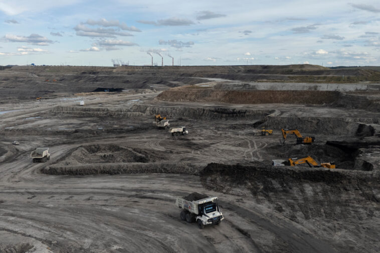 La Chine, premier pollueur de carbone au monde, est susceptible de dépasser ses objectifs climatiques. Est-ce que cela suffira ?