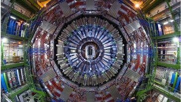 Un physicien discute du boson de Higgs et de sa capacité à changer le destin de l'univers